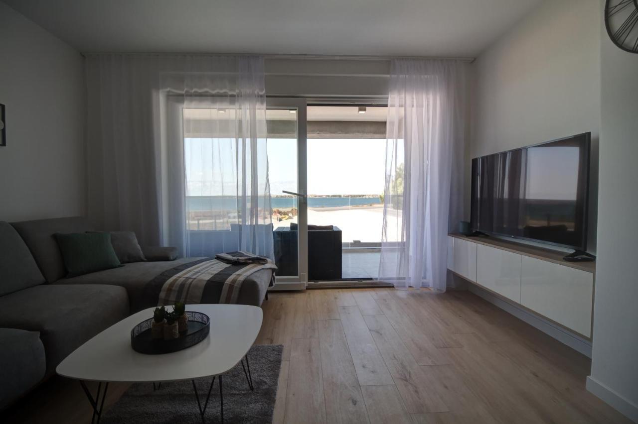 Luxury Beachfront Villa Crystal Aenona - By Ta Leut Agency Nin Zewnętrze zdjęcie